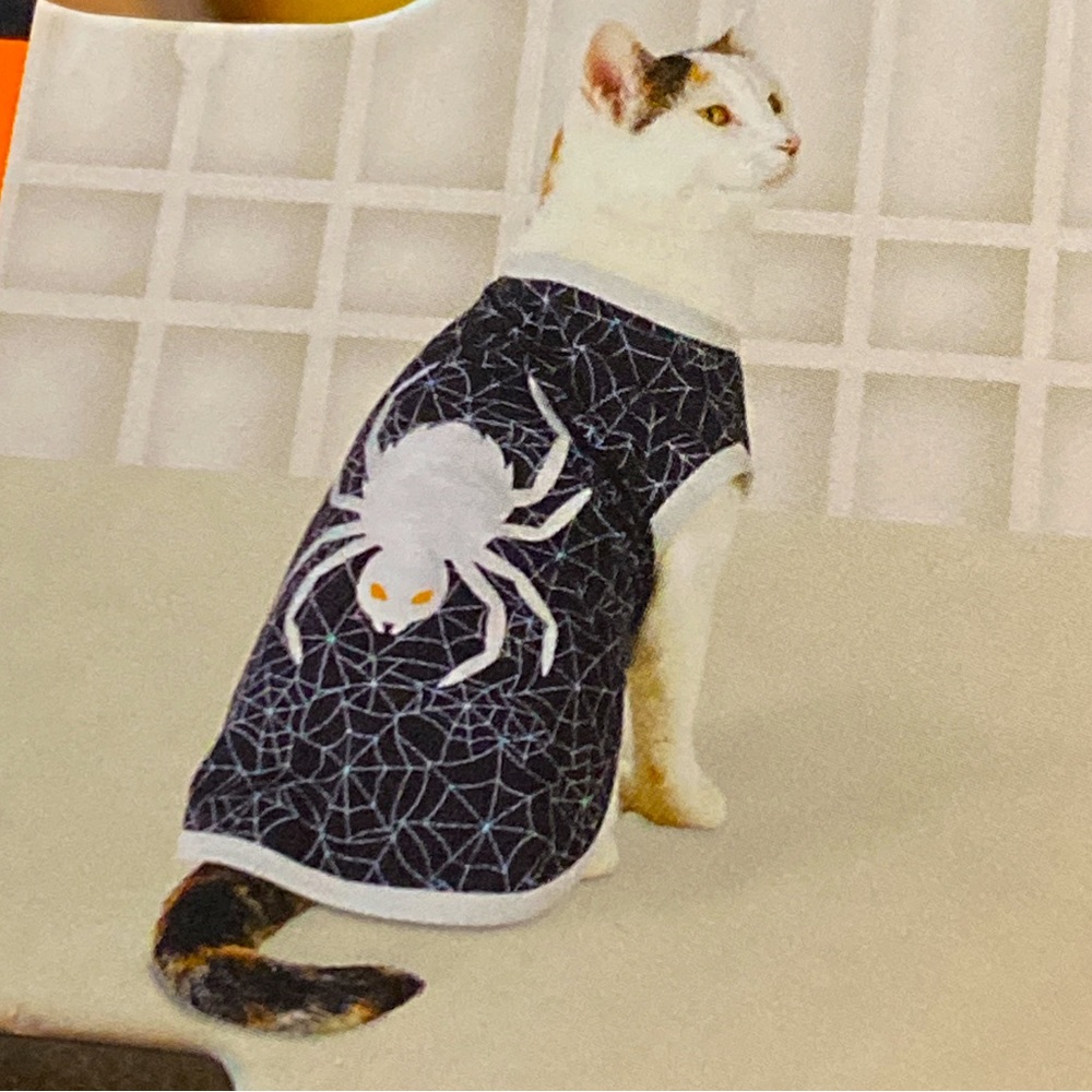 NEW Hyde and Eek XS tee shirt. For cat or dog. Halloween costume